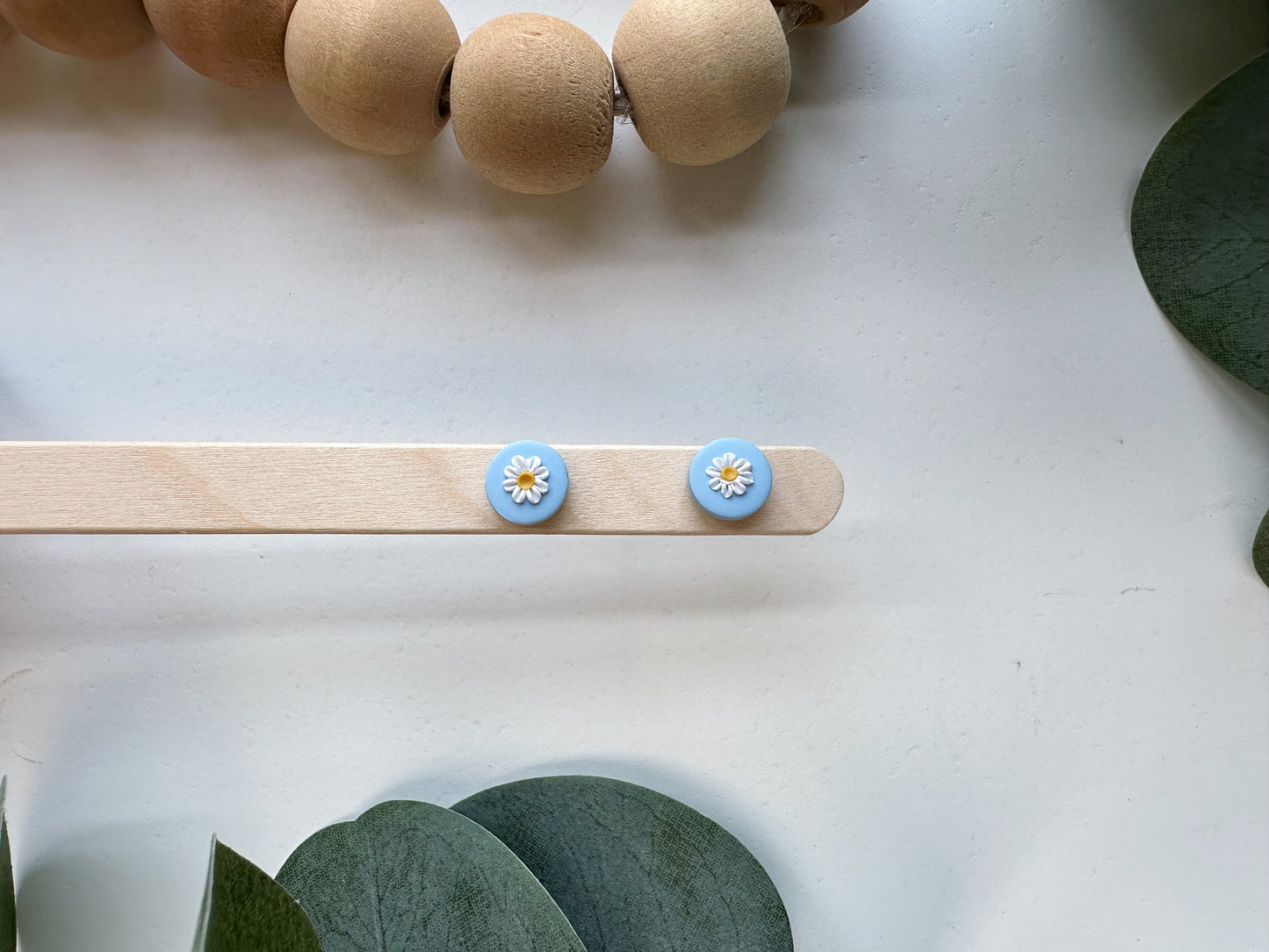 Mini Blue Daisy Stud